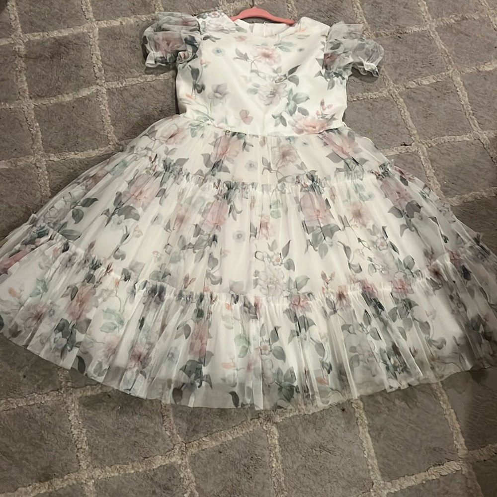 Light green,pink and white